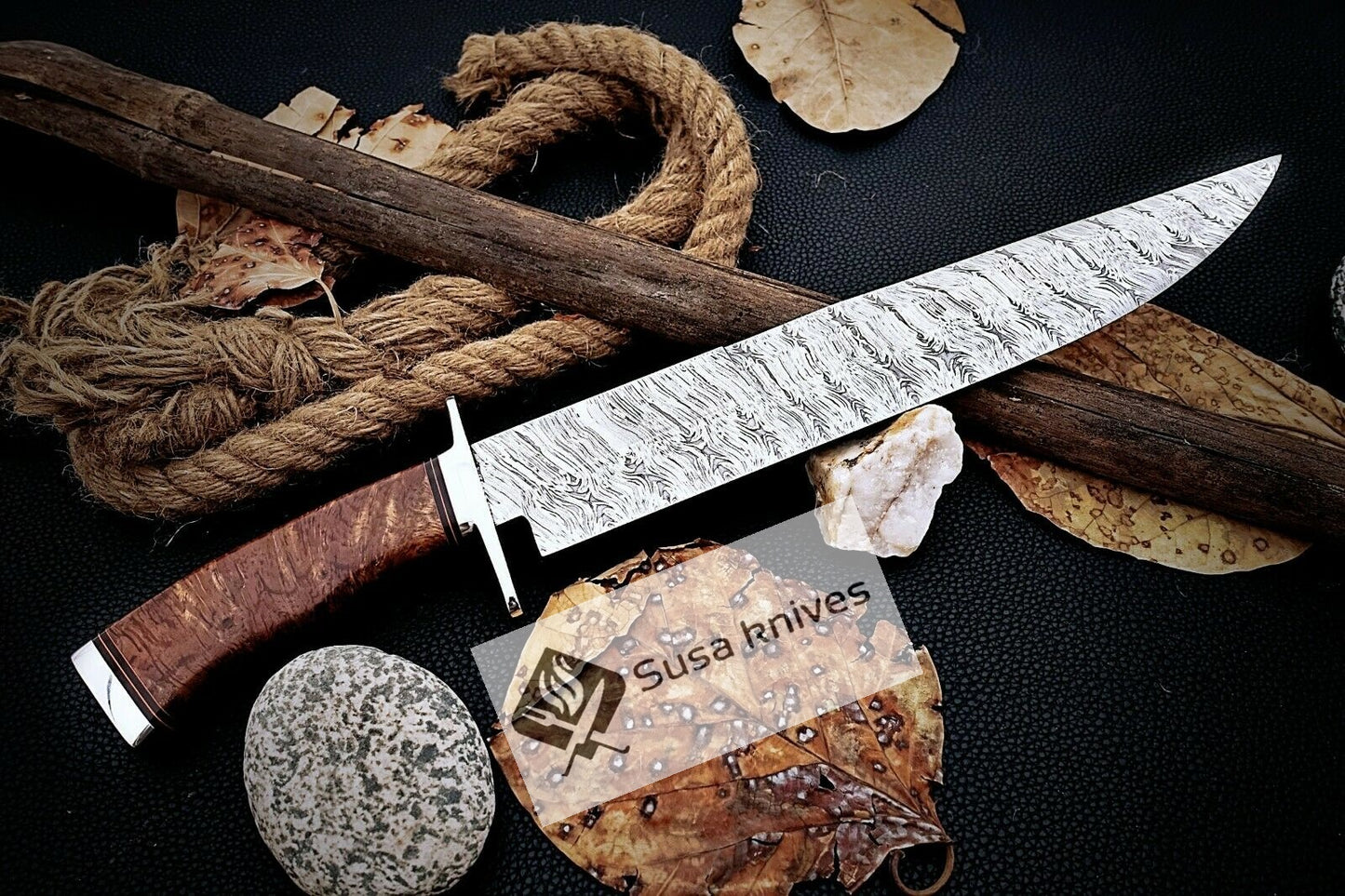 HAND FORGED DAMASCUS STEEL,STRONG GRIP OUTDOOR HUNTING,FIGHTING CLAW BOWIE KNIFE - SUSA KNIVES