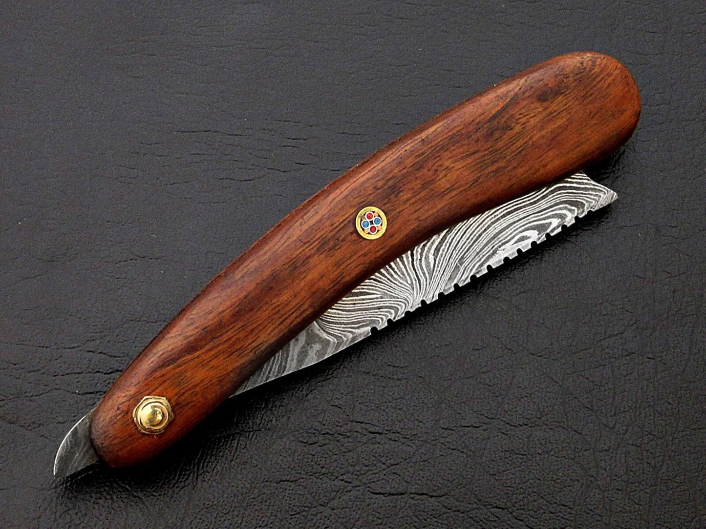 CUSTOM HANDMADE DAMASCUS STEEL BARBER FOLDING RAZOR ROSE WOOD HANDLE WITH POUCH - SUSA KNIVES