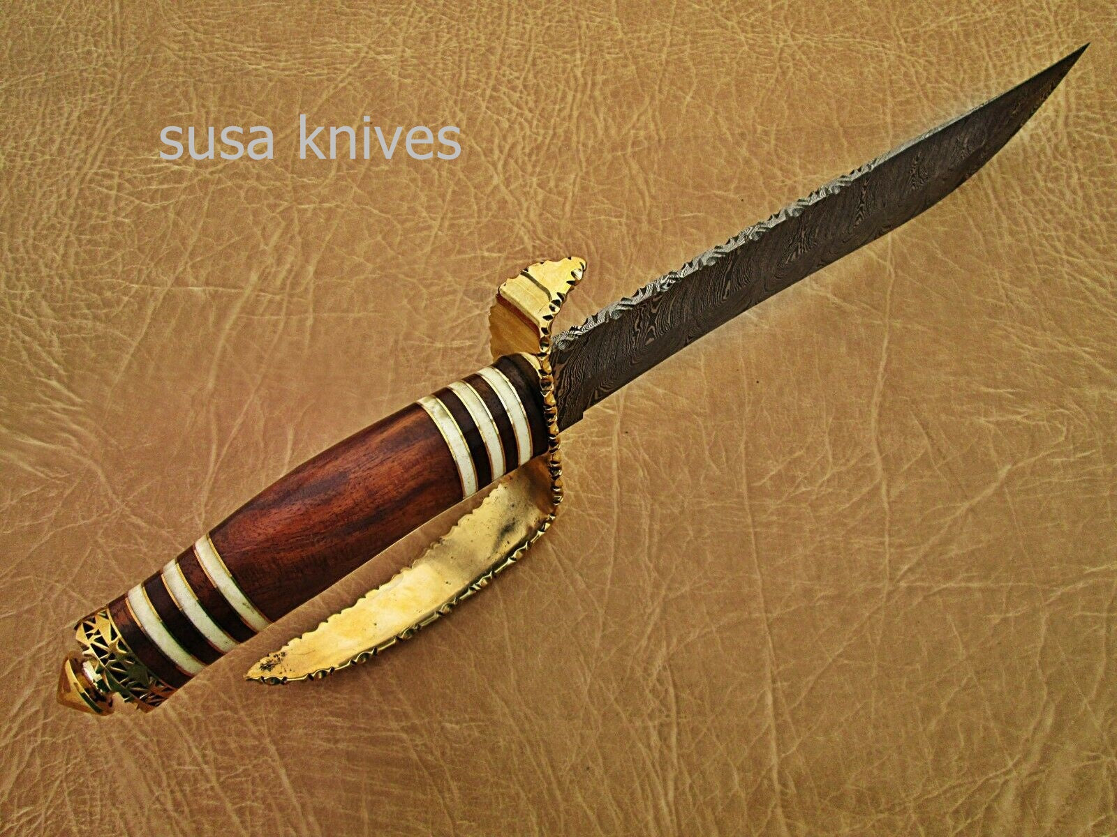 Beautiful Handmade Damascus Steel Hunting Bowie Knife Camel Bone wood Handle - SUSA KNIVES