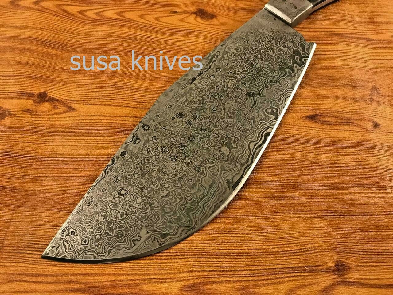 Custom Made Hand Forged Damascus Steel Bowie Knife - SUSA KNIVES