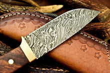 Load image into Gallery viewer, Custom Handmade Damascus Hunting Skinning Blade Hunter Camping Full Tang Knife - SUSA KNIVES
