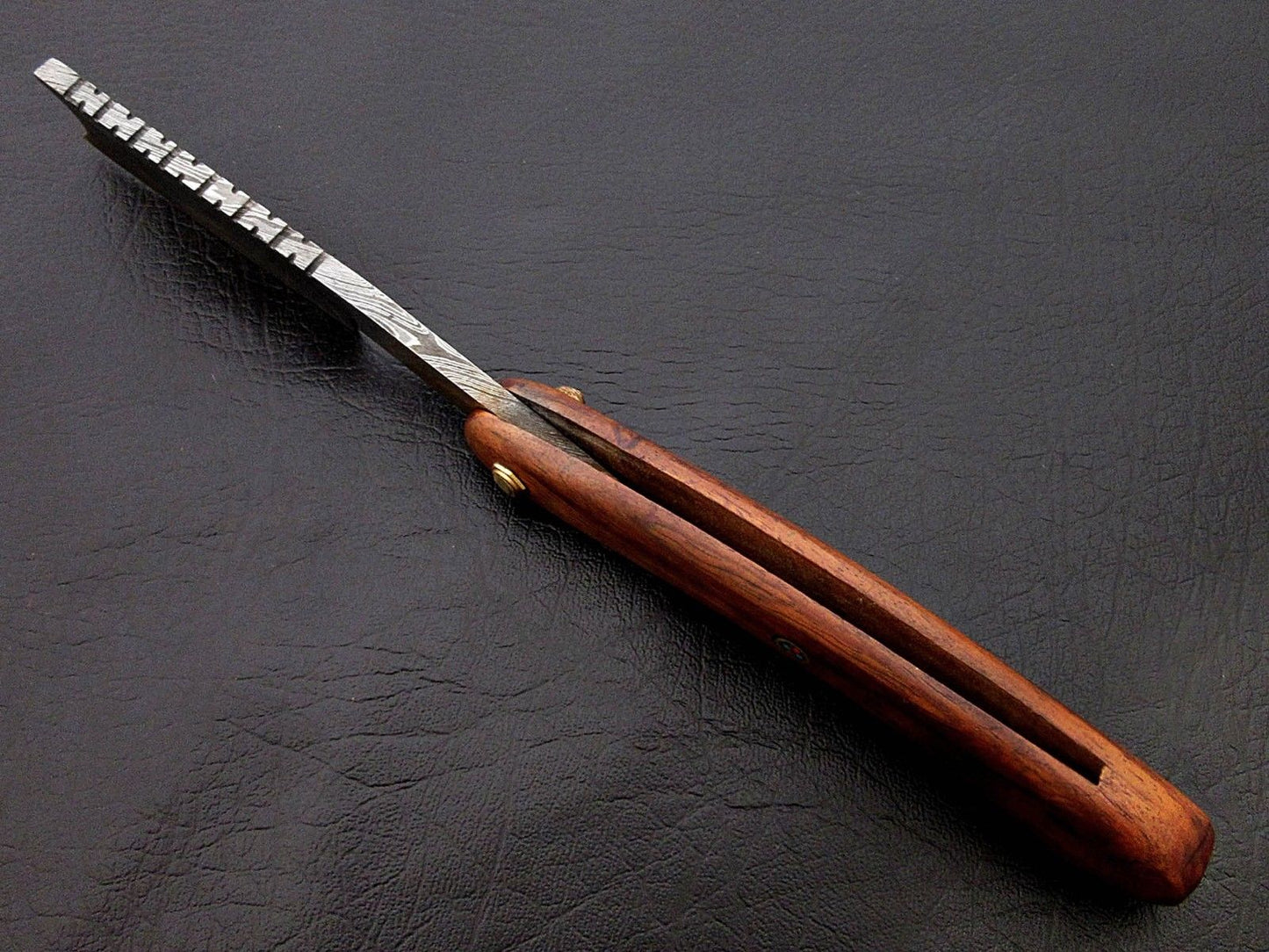 CUSTOM HANDMADE DAMASCUS STEEL BARBER FOLDING RAZOR ROSE WOOD HANDLE WITH POUCH - SUSA KNIVES