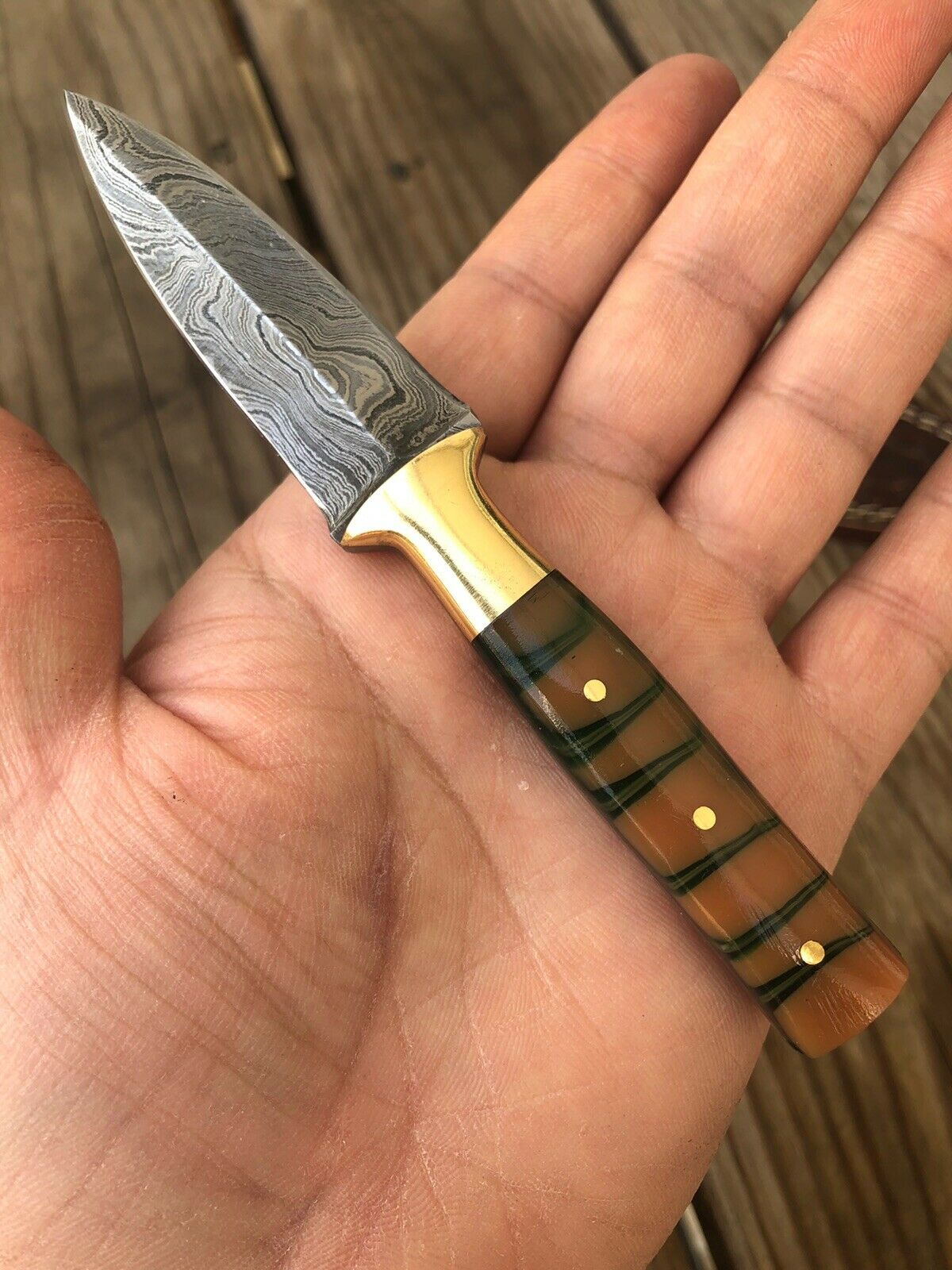 HAND FORGED DAMASCUS STEEL DAGGER BOOT Throwing Knife Resin Brass Bolster Handle - SUSA KNIVES
