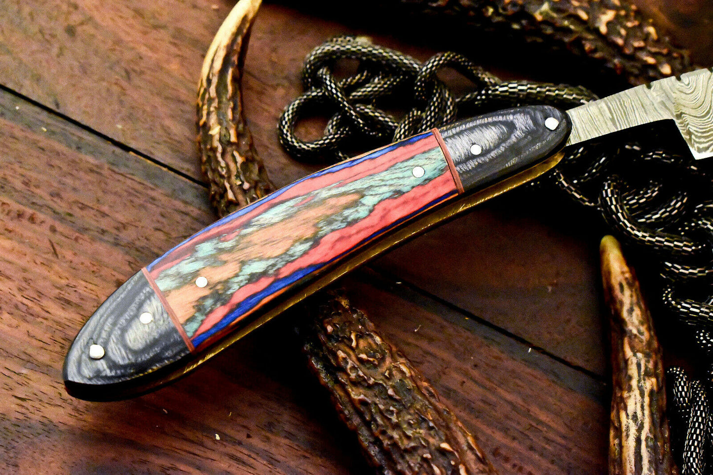 Custom Handmade Damascus Steel Blade Barber Folding Razor | Hard Wood - SUSA KNIVES
