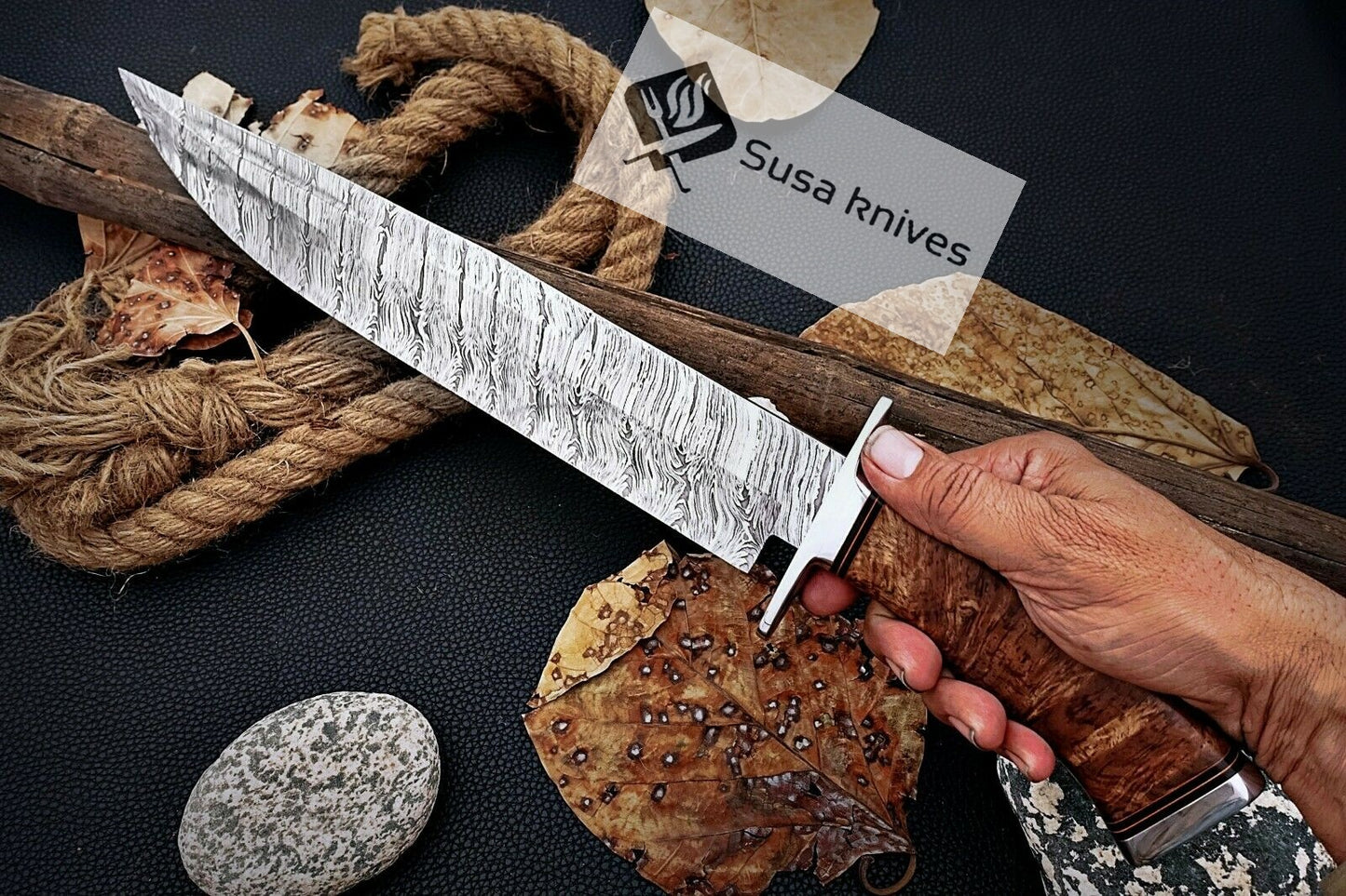 HAND FORGED DAMASCUS STEEL,STRONG GRIP OUTDOOR HUNTING,FIGHTING CLAW BOWIE KNIFE - SUSA KNIVES