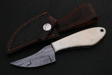 Load image into Gallery viewer, CUSTOM HAND MADE DAMASCUS STEEL HUNTING SKINNER KNIFE. - SUSA KNIVES
