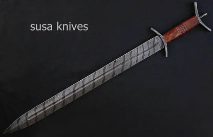 Custom Handmade Damascus Forged Steel Celtic Sword Knife - SUSA KNIVES