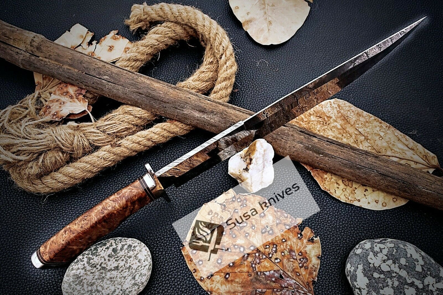 HAND FORGED DAMASCUS STEEL,STRONG GRIP OUTDOOR HUNTING,FIGHTING CLAW BOWIE KNIFE - SUSA KNIVES