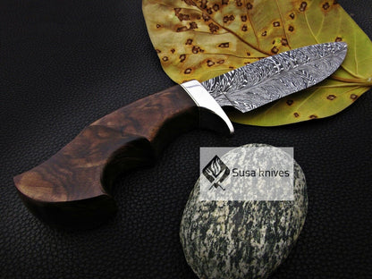 CUSTOM MADE, FEATHER PATTERN,SCENIC HANDLE, OUTDOOR HUNTING, FIGHTING CLAW KNIFE - SUSA KNIVES