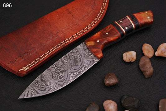 CUSTOM HAND FORGED DAMASCUS STEEL Skinning/Hunting KNIFE W/ RISEN HANDLE - SUSA KNIVES