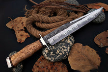 Load image into Gallery viewer, HAND FORGED DAMASCUS STEEL,STRONG GRIP OUTDOOR HUNTING,FIGHTING CLAW BOWIE KNIFE - SUSA KNIVES
