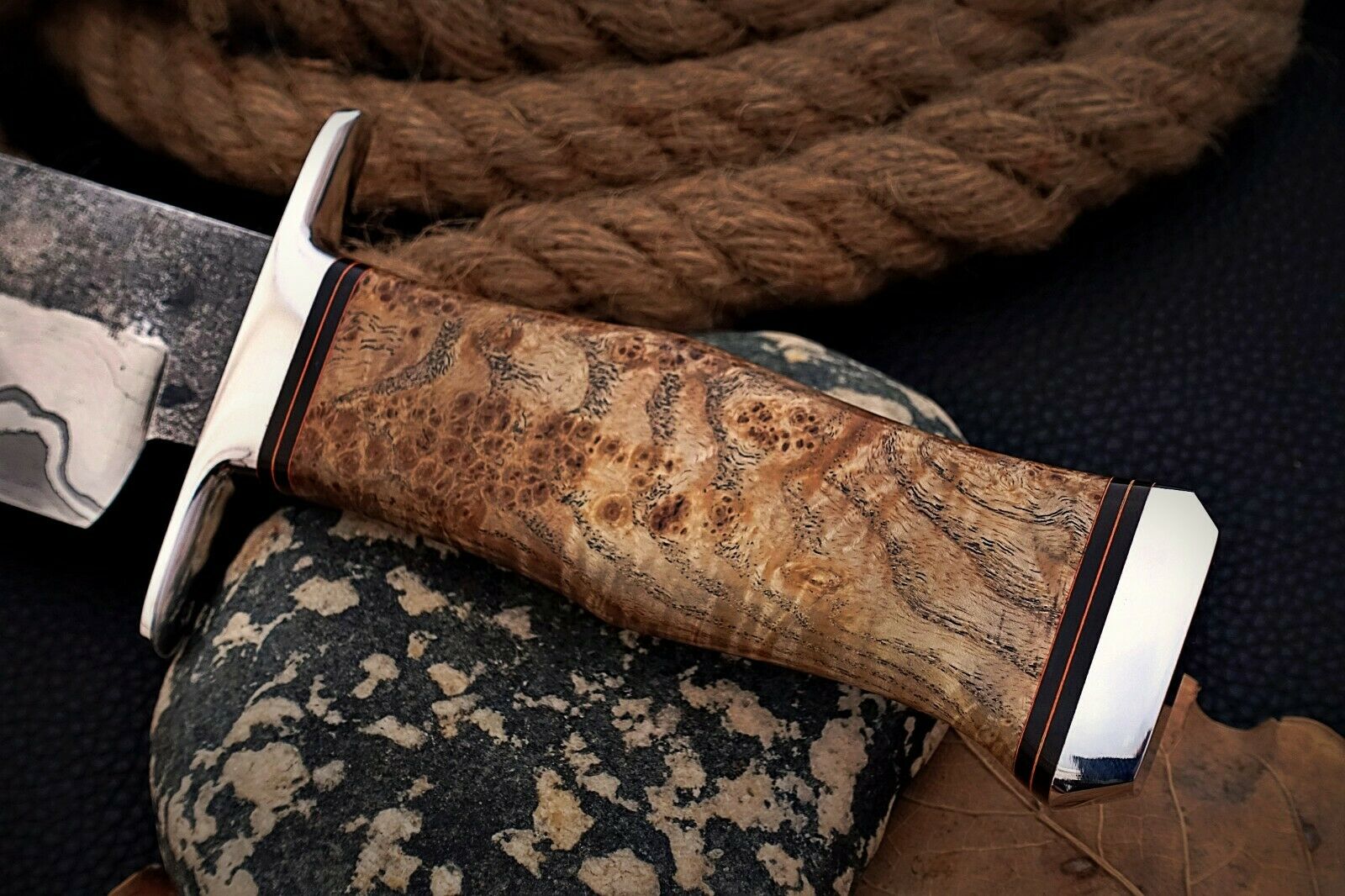 HAND FORGED DAMASCUS STEEL,STRONG GRIP OUTDOOR HUNTING,FIGHTING CLAW BOWIE KNIFE - SUSA KNIVES