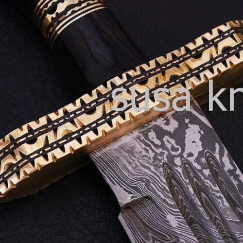 CUSTOM HANDMADE DAMASCUS STEEL COLLECTIBLE BOWIE KNIFE WITH LEATHER SHEATH - SUSA KNIVES